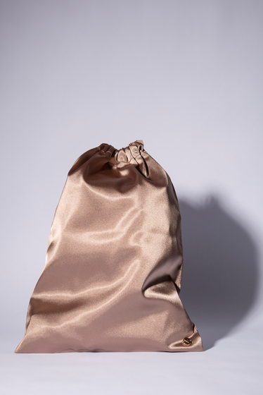 Saténová scrunchie gumička veľká